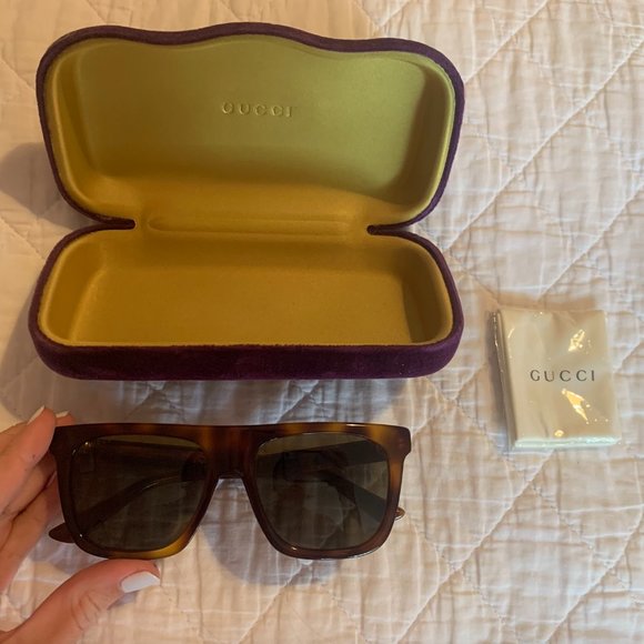 Gucci Accessories - Gucci Sunglasses Flat-Top (Like New)